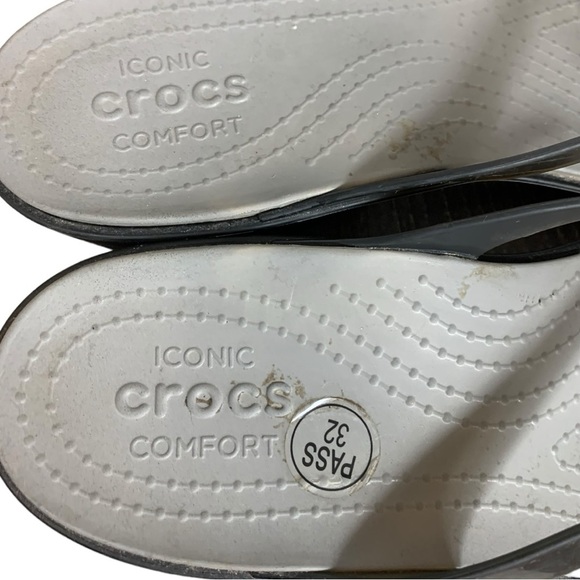 Crocs Iconic Comfort Isabella mini-wedge Black /  Smoke slide sandals size 10 - Picture 9 of 10